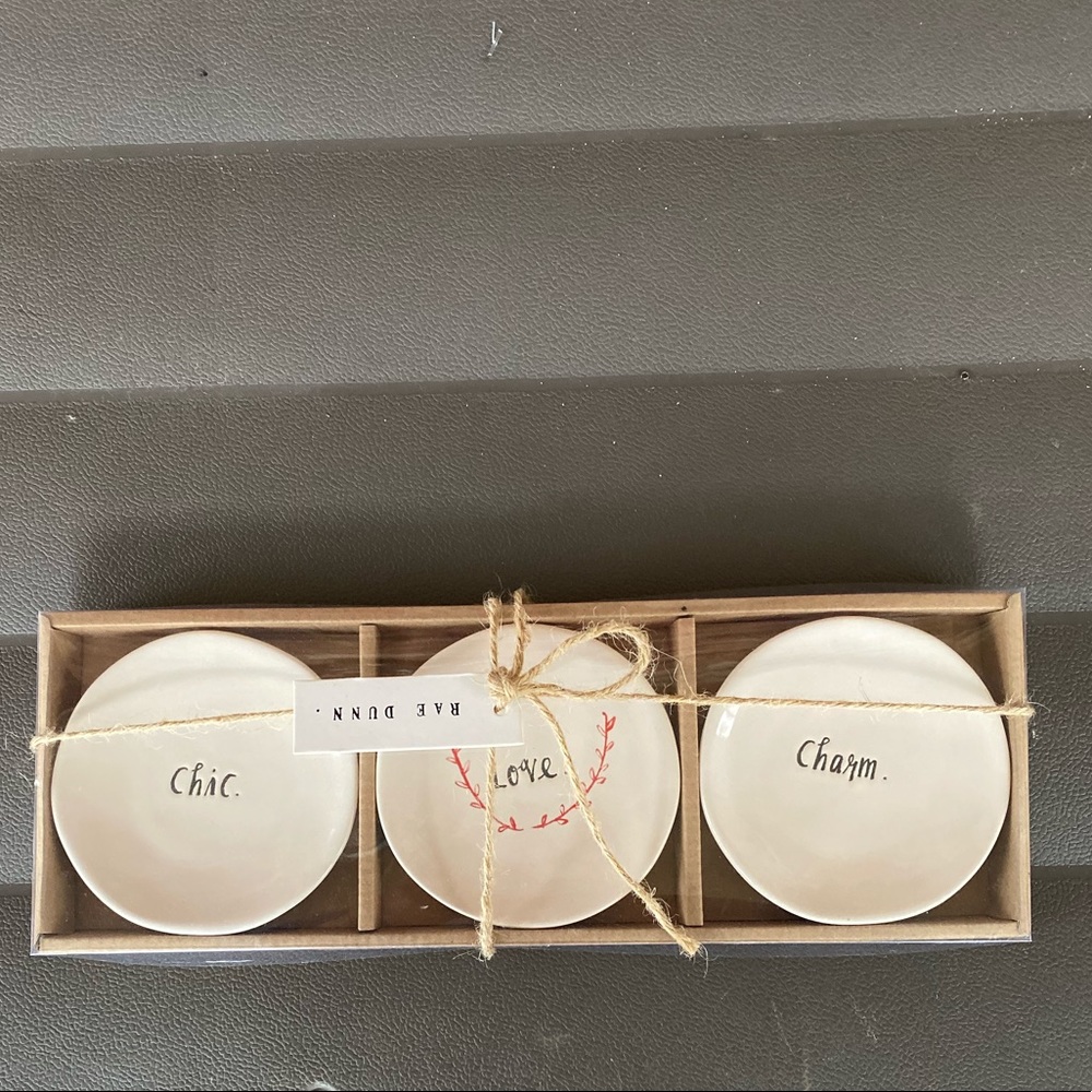 Rae Dunn- cute plates